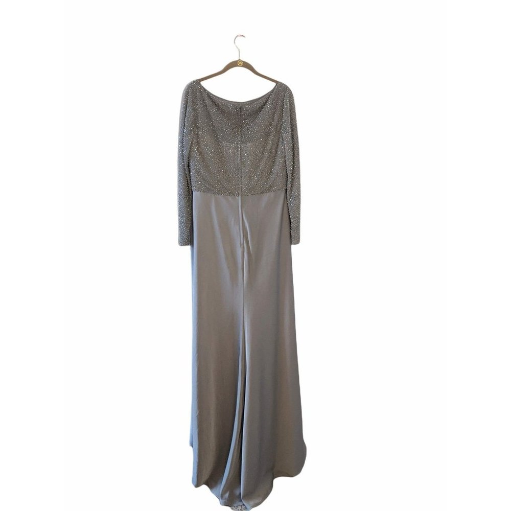 NWT La Femme Beaded Column Gown 12 Platinum Mother Of The Bride 24895 $528 - Picture 5 of 12